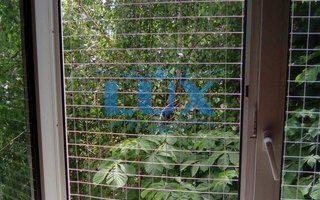 фотография решетки антикошка № 13
