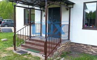 навес из поликарбоната над крыльцом